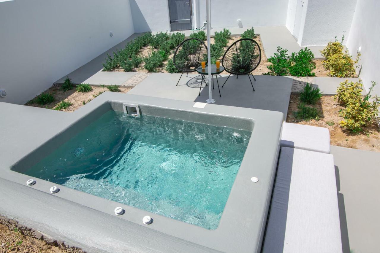 Apanomeria Boutique Residence Oia  Extérieur photo